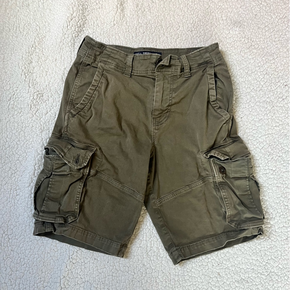 Green vintage American Eagle cargo shorts